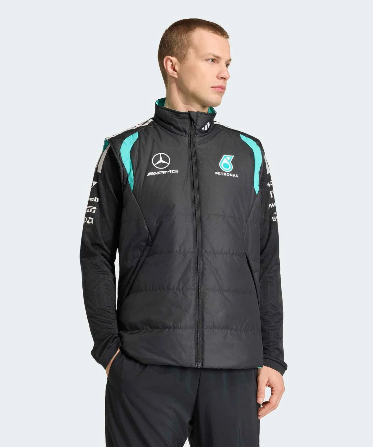 F1 좋아하는 남편 선물로 고른 아디다스 메르세데스 AMG F1 팀 메카닉스 베스트 KE5476 실착 핏 · 상품 이미지 2